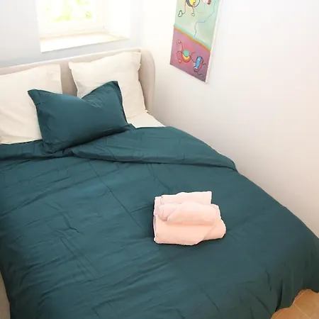 3br On The Remparts Of - Sea & Mountain View Apartament
