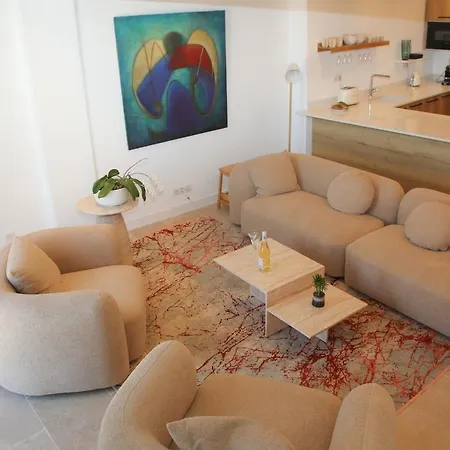 3br On The Remparts Of - Sea & Mountain View Apartament *