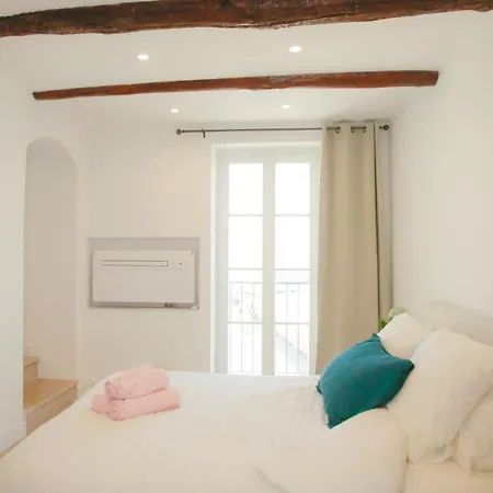 Apartament 3br On The Remparts Of - Sea & Mountain View Antibes